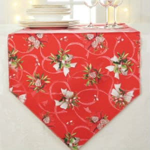 Red Berry Napkins & Runner Red Berry Napkins & Runner